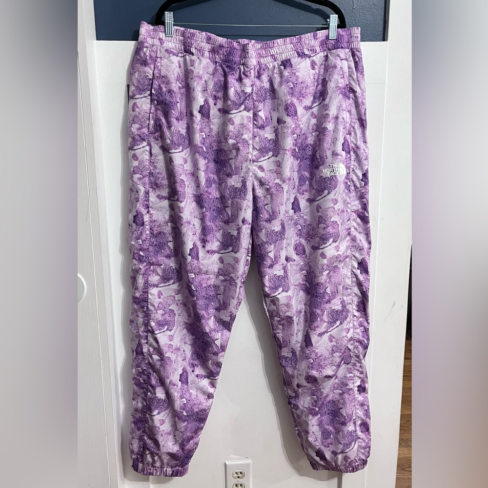 The North Face Hydrenaline WindWall Purple White Tie-Dye Joggers